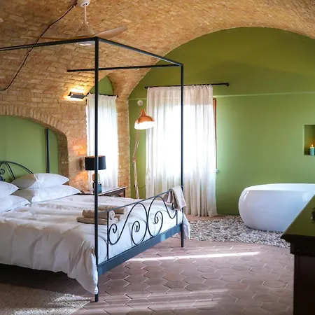 Sacro E Profano Albania Hotel Zikxhafaj