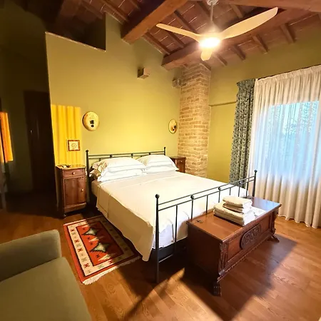Sacro E Profano Albania Hotel